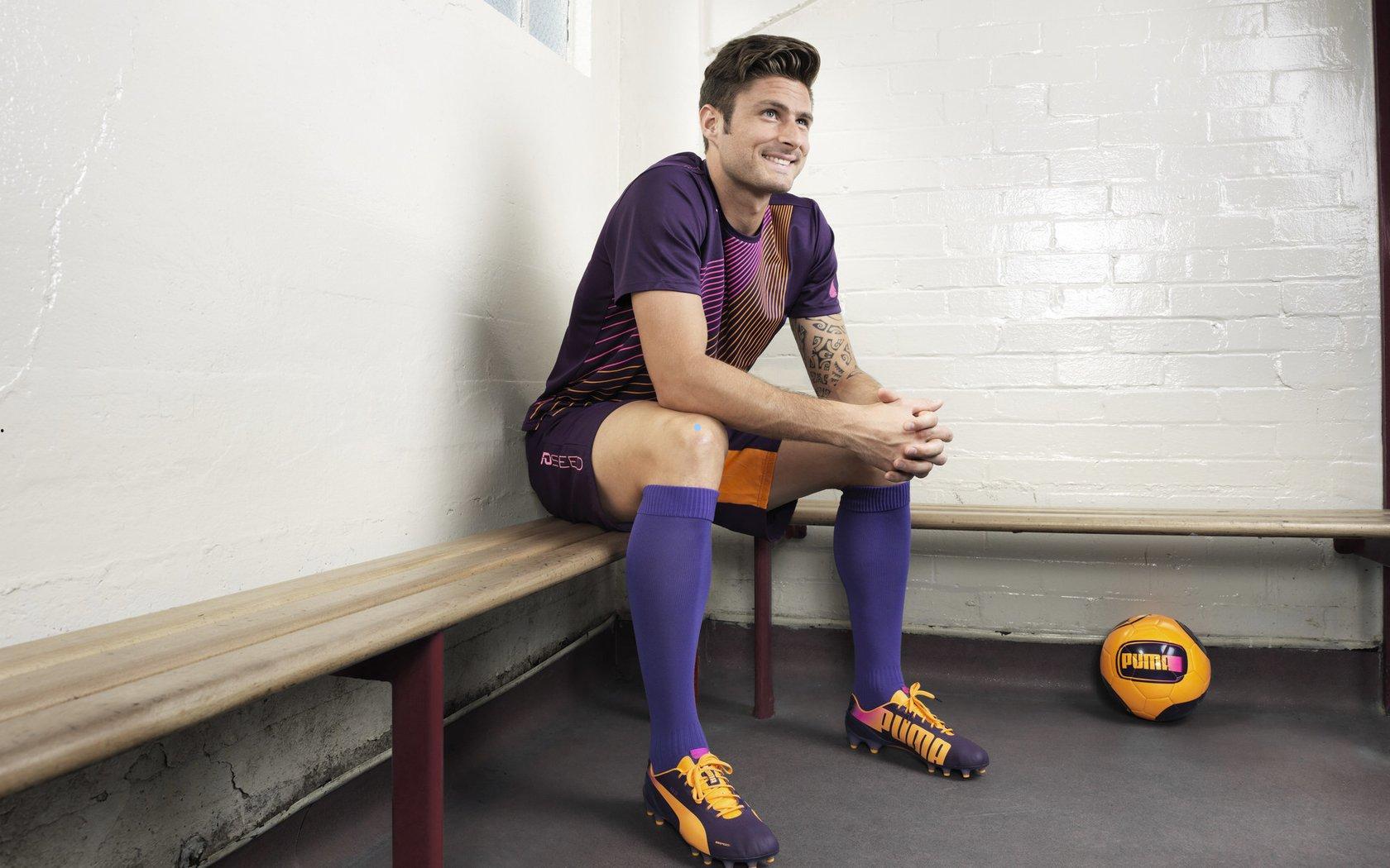 睡前刷手机侵蚀运动员睡眠节律,潜在威胁赛场表现引业界警觉